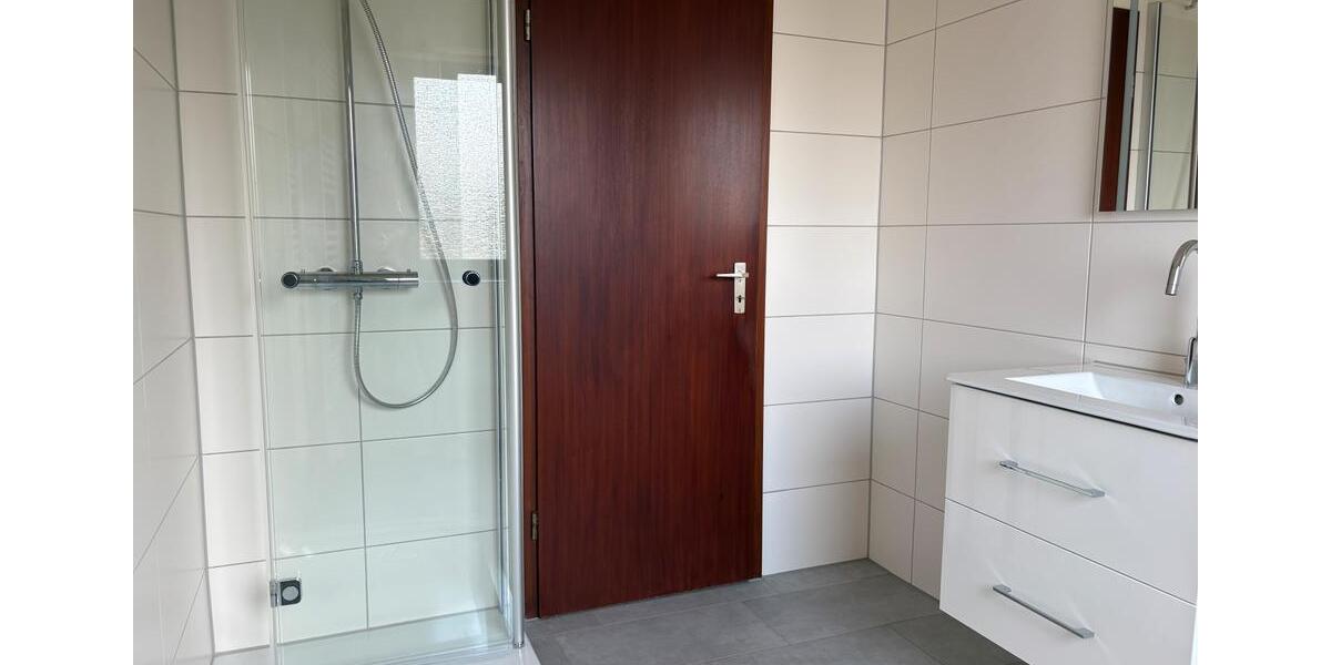 Etagenwohnung Bad Salzuflen - 3 Zimmer, 90 m&sup2;, 990&euro; | Angebot:26679297