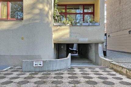 Tiefgargenstellplatz in der Fehlerstr. 8 Stellpl. Nr. 2 zimmer