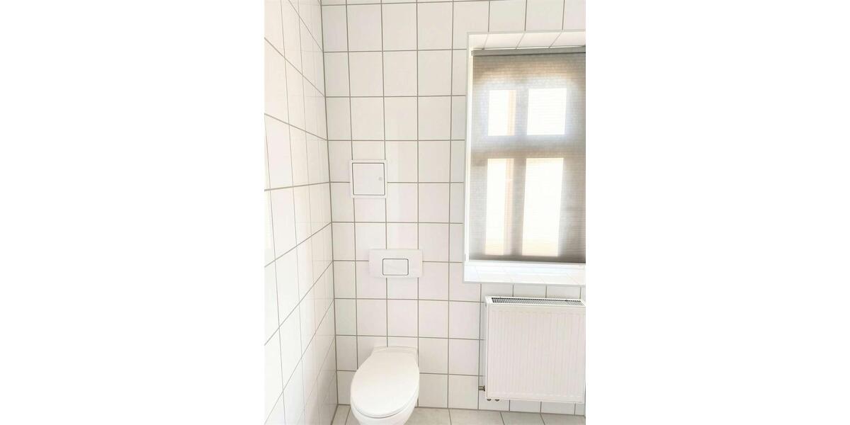 Etagenwohnung Crimmitschau - 1.5 Zimmer, 30 m&sup2;, 150&euro; | Angebot:26578498