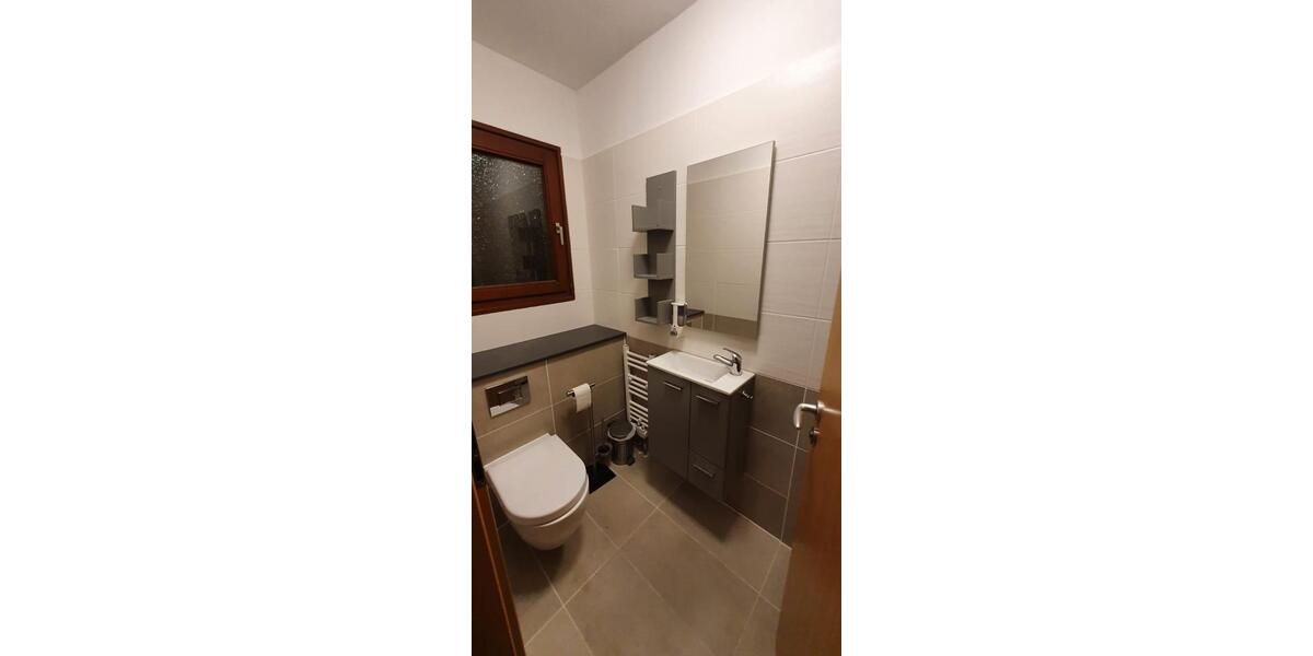 Gewerbeobjekt Bremen Häfen - 6 Zimmer, 130 m&sup2;, 1.400&euro; | Angebot:25921257