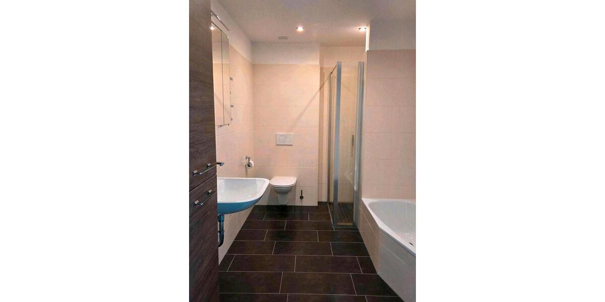 Erdgeschoßwohnung Haßfurt - 2 Zimmer, 66 m&sup2;, 872&euro; | Angebot:26040558