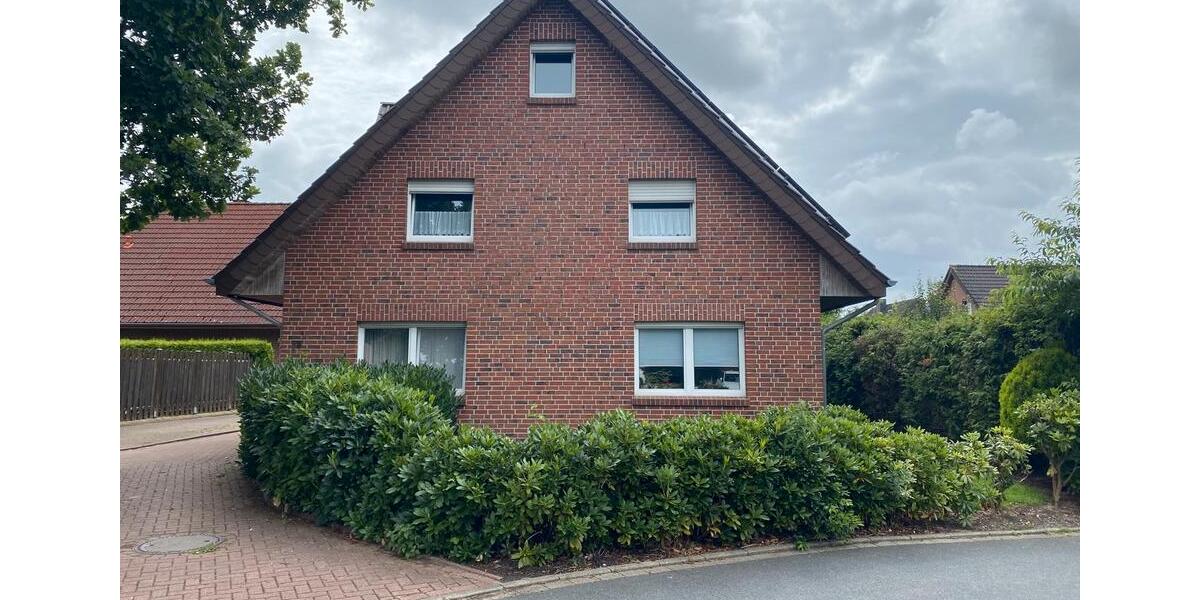Dachgeschoßwohnung Papenburg - 2 Zimmer, 50 m&sup2;, 420&euro; | Angebot:25378876