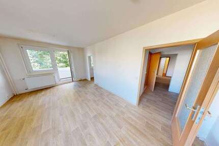 Wohnung Chemnitz Sonnenberg - 3 Zimmer, 69 m&sup2;, 400&euro; | Angebot:27112014