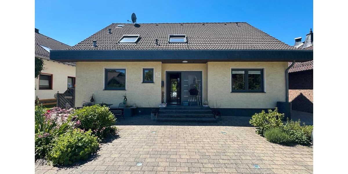 Dachgeschoßwohnung Hürtgenwald - 3 Zimmer, 76 m&sup2;, 590&euro; | Angebot:26705730