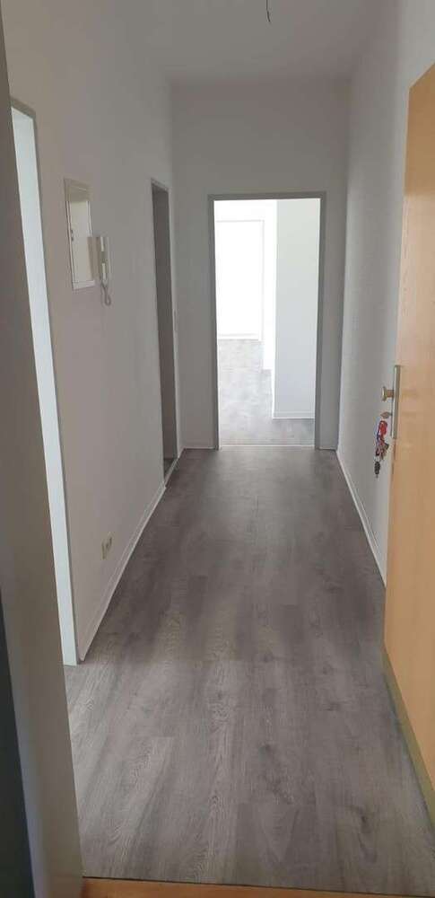 Wohnung zum Mieten in Aschersleben 527 € 70.2 m²