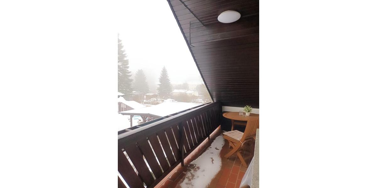 Möblierte Dachgeschosswohnung 2 zimmer