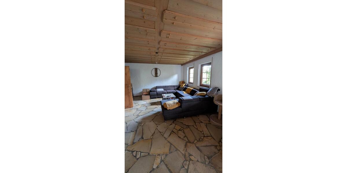 Einfamilienhaus Pretzfeld - 4 Zimmer, 160 m&sup2;, 1.790&euro; | Angebot:26440587