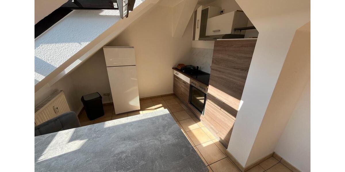 Dachgeschoßwohnung Hohenstein-Ernstthal Ernstthal - 2 Zimmer, 48 m&sup2;, 419&euro; | Angebot:26648968