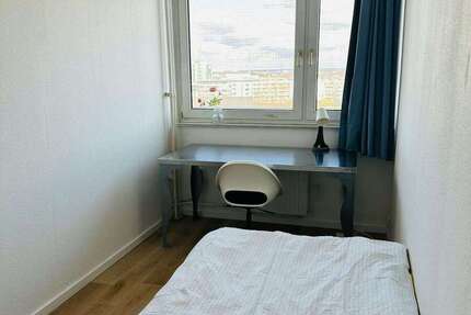 WG-Zimmer in Köln 860 € 10 m² zimmer