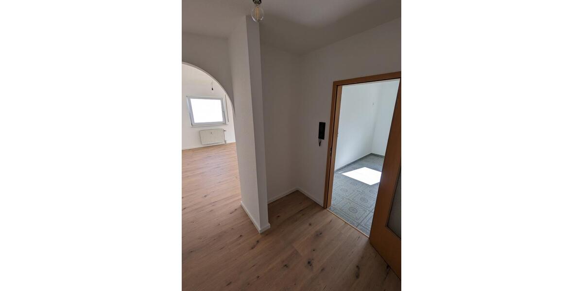 Erdgeschoßwohnung Gelnhausen - 3 Zimmer, 86 m&sup2;, 1.000&euro; | Angebot:24463186