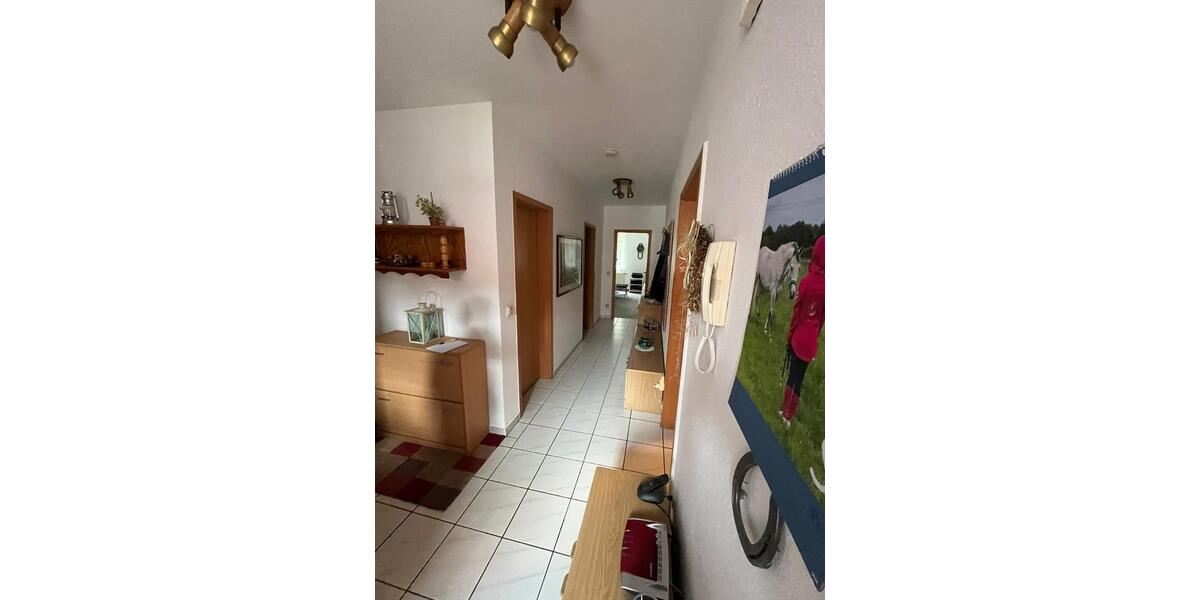 Etagenwohnung Zeven - 3 Zimmer, 108 m&sup2;, 860&euro; | Angebot:24700472