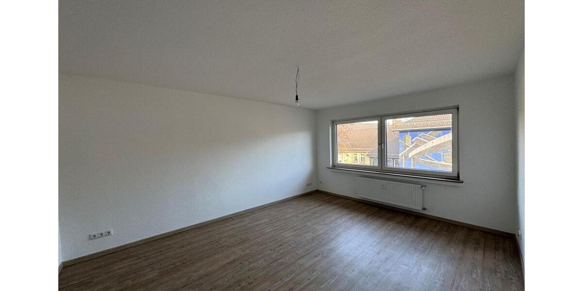 Etagenwohnung Siegen - 3 Zimmer, 71 m&sup2;, 639&euro; | Angebot:26645324