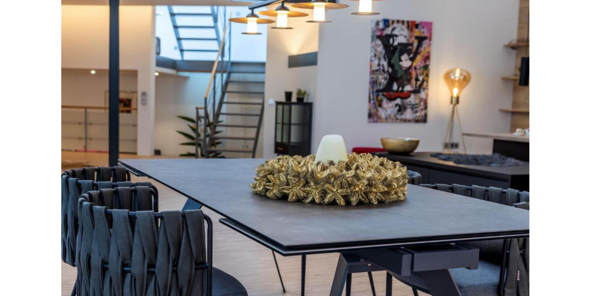 Wohnen auf Zeit Gütersloh - 4 Zimmer, 245 m&sup2;, 2.950&euro; | Angebot:25209028