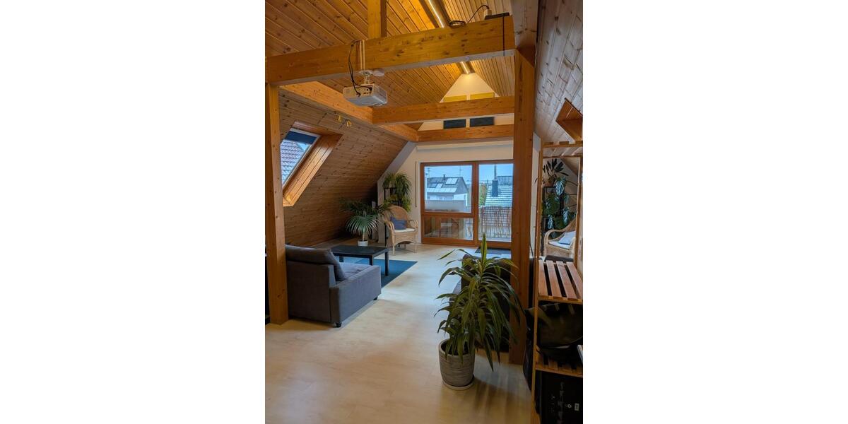 Dachgeschoßwohnung Böblingen Dagersheim - 3.5 Zimmer, 115 m&sup2;, 1.465&euro; | Angebot:24756229