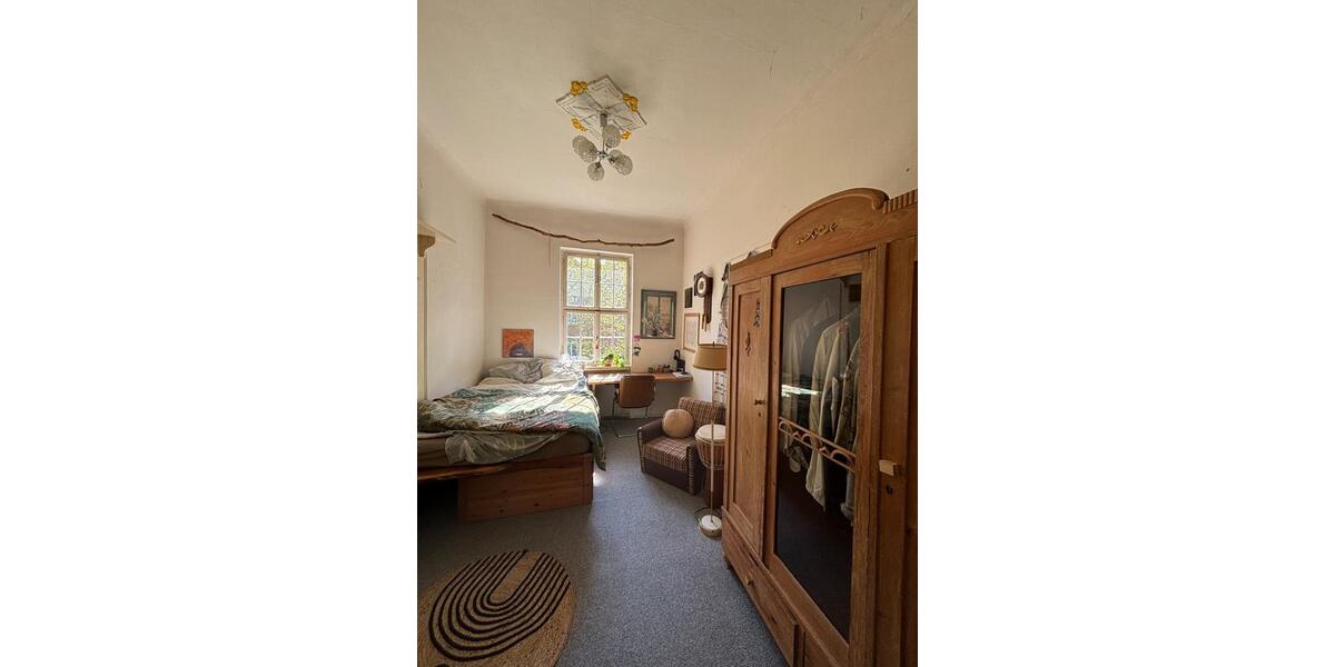 Wohnen auf Zeit Eisenach - 1 Zimmer, 14 m&sup2;, 350&euro; | Angebot:26665208