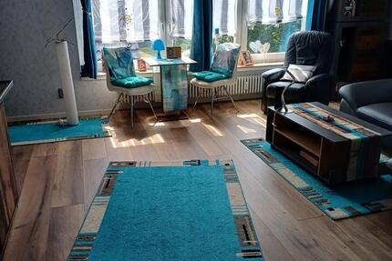 Schöne Renovierte 3zKB Erdgeschoss Wohnung zu vermieten ab 01.11. zimmer