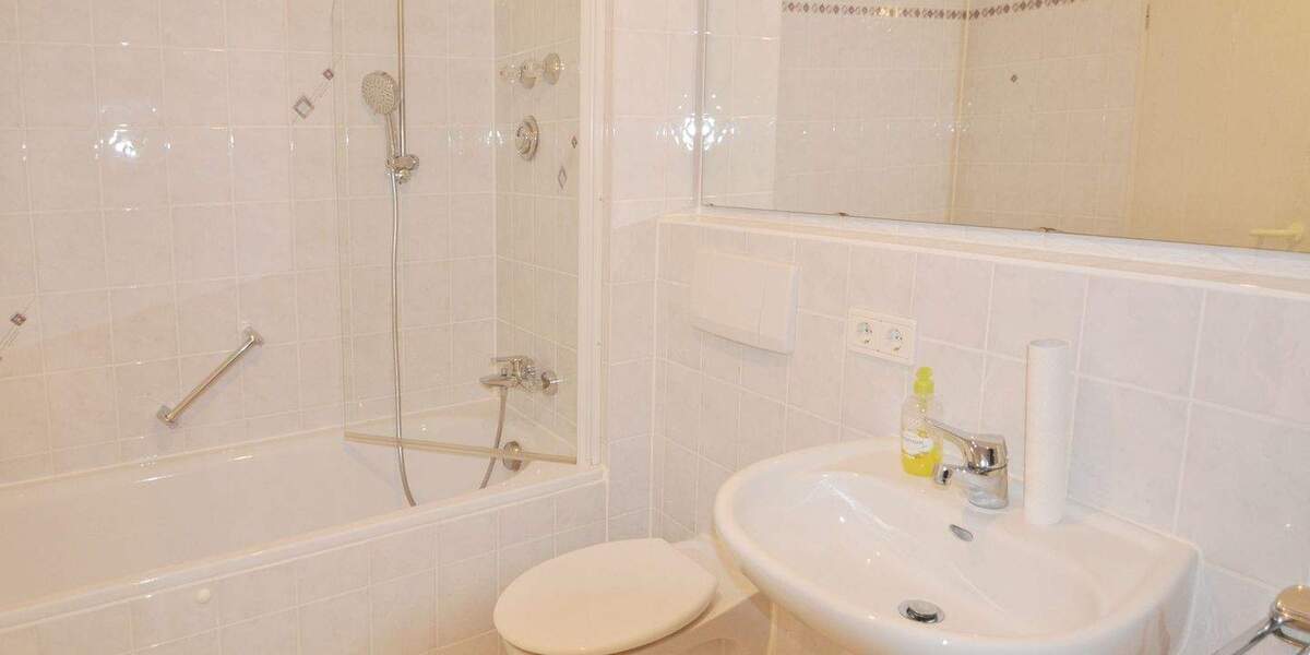 naturnah und doch kurze Weg: sehr ruhige, helle 2 Zimmer Wohnung mit Balkon in Karlsfeld 2 zimmer