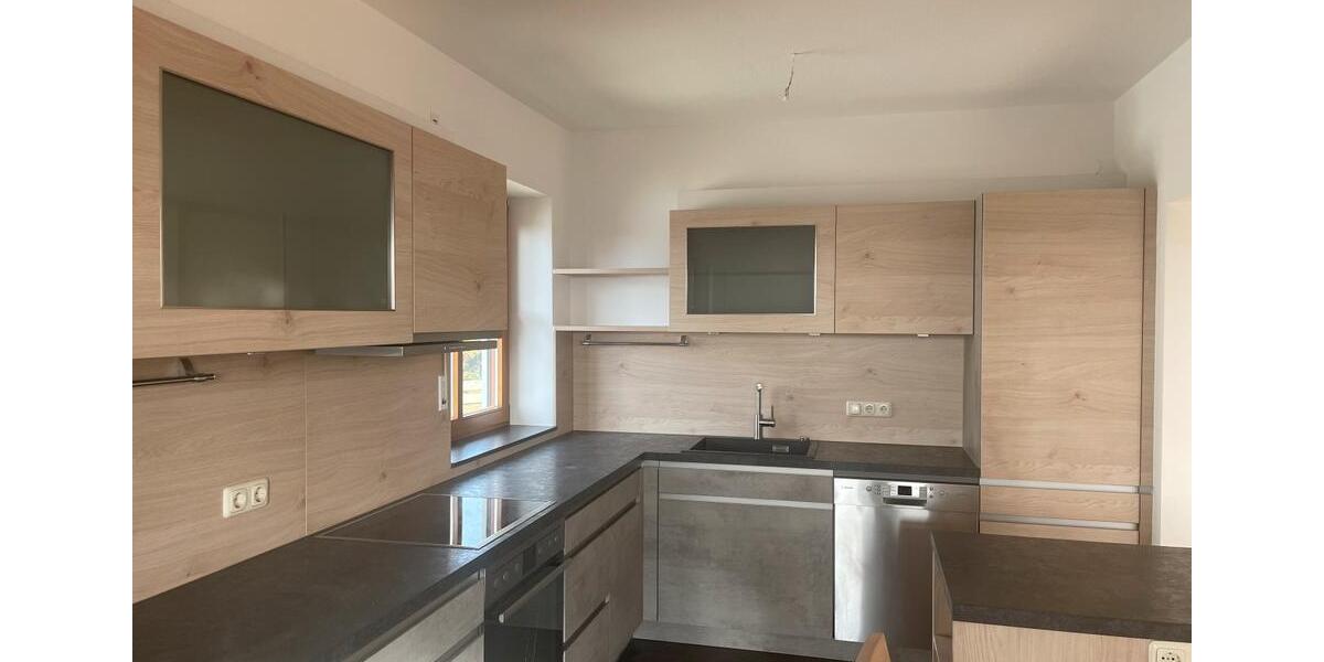 Sonniges Haus, Doppelhaushälfte in Salzweg 6 zimmer