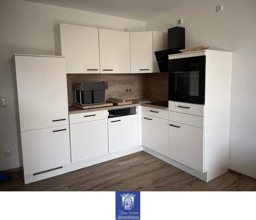 Charmante 2-Zimmerwohnung unterm Dach! Erstbezug nach hochwertiger Sanierung! 2 zimmer