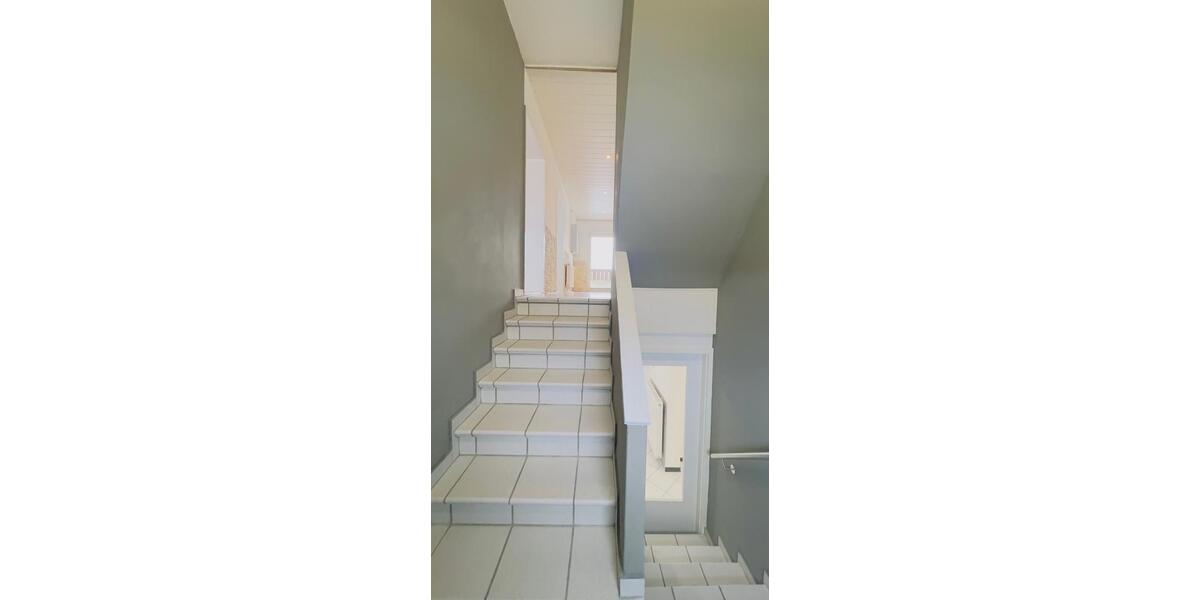 Etagenwohnung Edemissen - 4 Zimmer, 115 m&sup2;, 1.300&euro; | Angebot:24743448