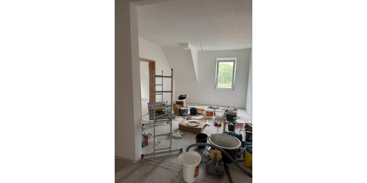 Dachgeschoßwohnung Backnang - 3 Zimmer, 73 m&sup2;, 1.050&euro; | Angebot:26519410