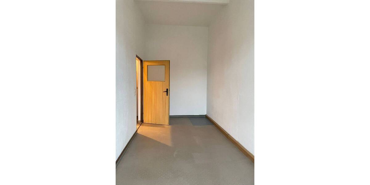 Gewerbeobjekt Plauen Preißelpöhl - 2 Zimmer, 62 m&sup2;, 150&euro; | Angebot:26154806