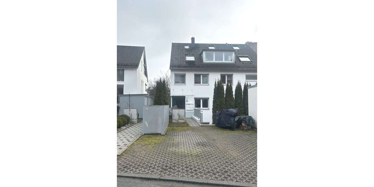 Etagenwohnung Stuttgart Birkach - 4 Zimmer, 96 m&sup2;, 1.880&euro; | Angebot:25863744