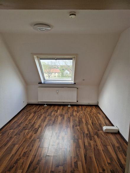 Dachgeschoßwohnung Celle - 2 Zimmer, 53 m&sup2;, 410&euro; | Angebot:26532129