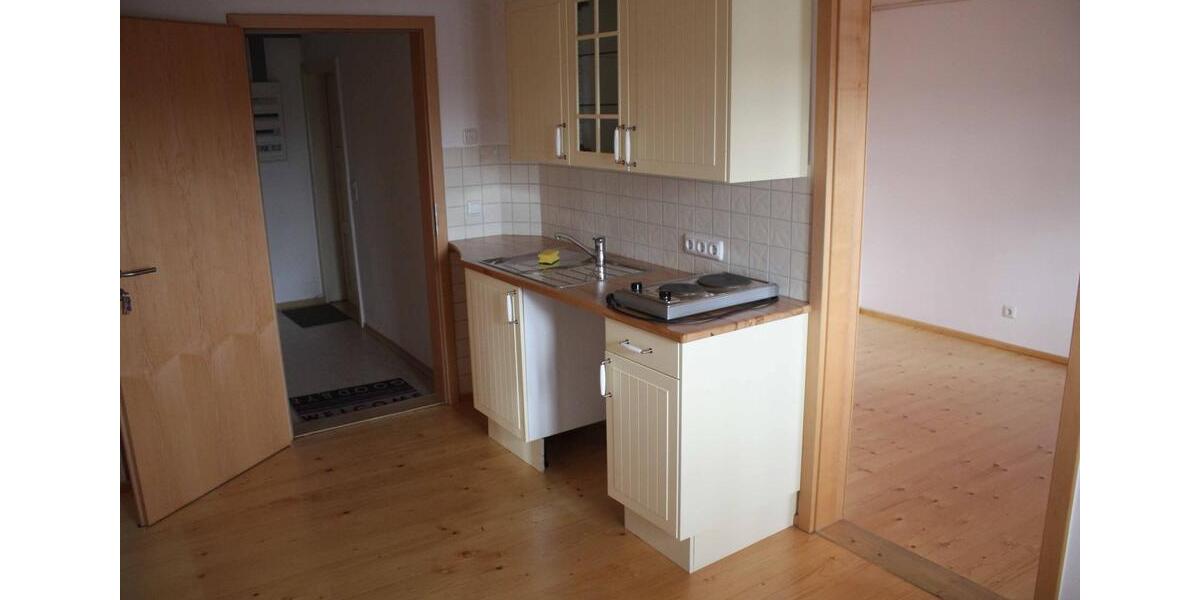 Etagenwohnung Wenzenbach - 2 Zimmer, 40 m&sup2;, 350&euro; | Angebot:26676115