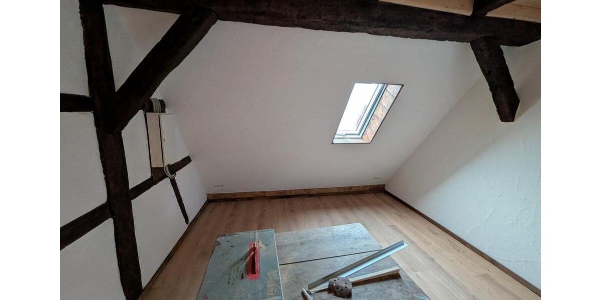 Bauernhaus, Landhaus Rottenburg am Neckar - 7 Zimmer, 200 m&sup2;, 1.750&euro; | Angebot:26041525