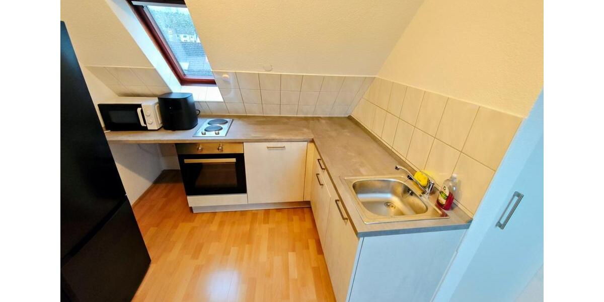 Dachgeschoßwohnung Pfinztal - 2 Zimmer, 34 m&sup2;, 570&euro; | Angebot:25892338