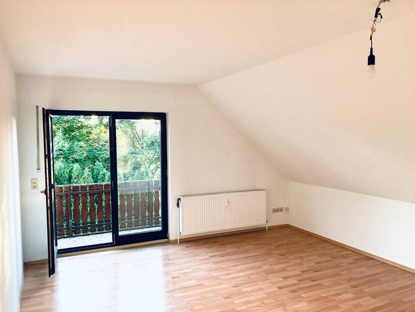 2 Zimmer, Küche, Bad ca.60qm plus West-Balkon in Groß Schneen