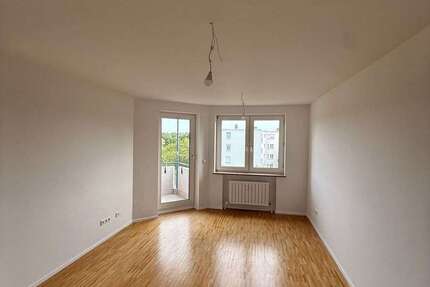 Wohnung München Neuperlach - 2 Zimmer, 43 m&sup2;, 985&euro; | Angebot:27002758