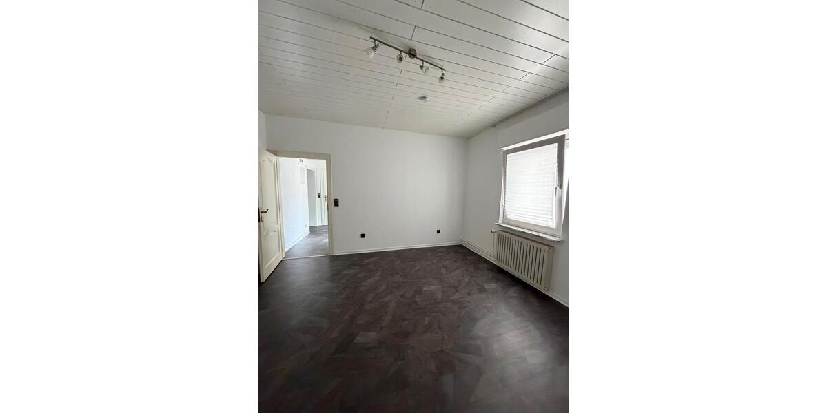 Erdgeschoßwohnung Würselen - 2 Zimmer, 80 m&sup2;, 1.080&euro; | Angebot:26165946