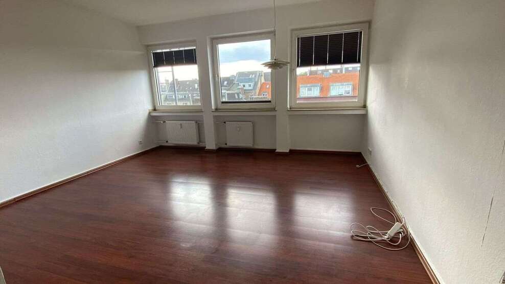 Wohnung zum Mieten in Köln 695 € 31 m² 1 zimmer