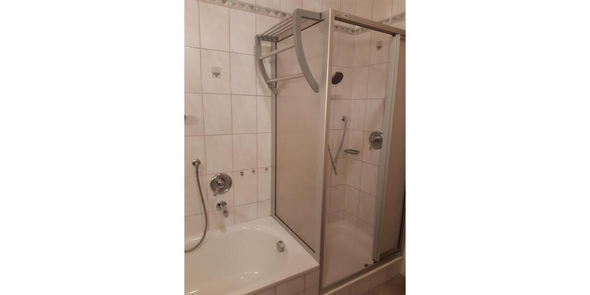 Dachgeschoßwohnung Vilshofen an der Donau - 2 Zimmer, 75 m&sup2;, 520&euro; | Angebot:24829115