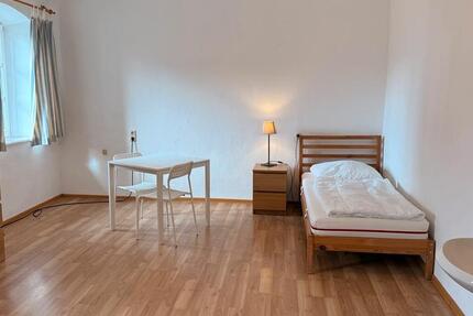 Wohnen auf Zeit Reisbach Englmannsberg - 12 Zimmer, 300 m&sup2;, 400&euro; | Angebot:26054750