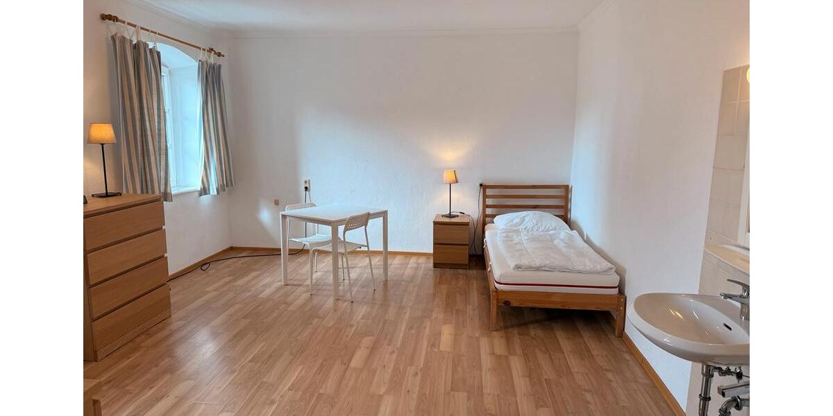 Wohnen auf Zeit Reisbach Englmannsberg - 12 Zimmer, 300 m&sup2;, 400&euro; | Angebot:26054750