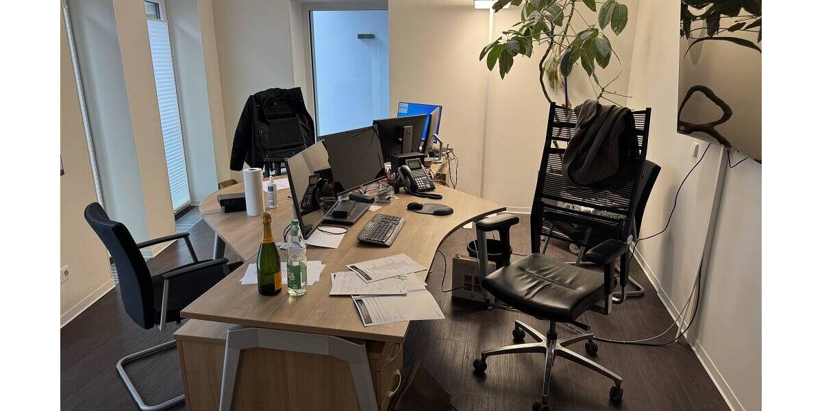 Gewerbeobjekt Buxtehude - 5.973&euro; | Angebot:26543983