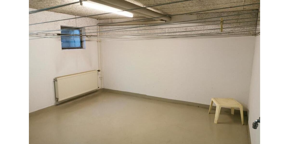 Etagenwohnung Sindelfingen Eichholz - 2 Zimmer, 67 m&sup2;, 980&euro; | Angebot:26705353