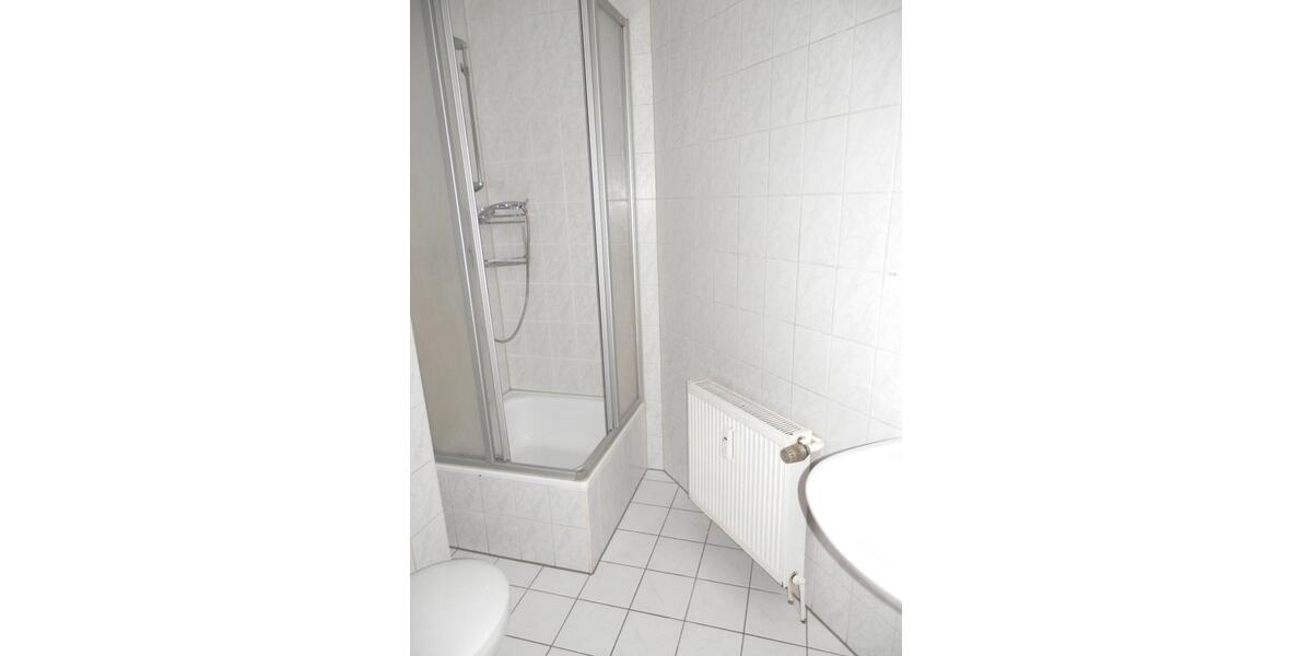 Etagenwohnung Werdau - 4 Zimmer, 117 m&sup2;, 590&euro; | Angebot:24214747