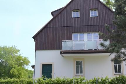 4-Raum-Wohnung (über 3 Etagen) im Grünen zu vermieten (Lomnitz) 4 zimmer