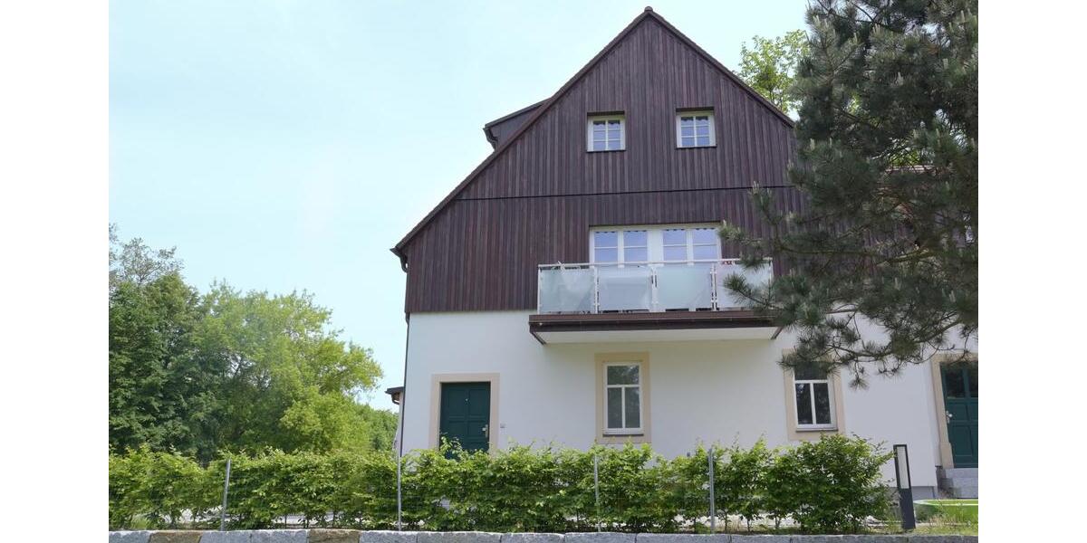 4-Raum-Wohnung (über 3 Etagen) im Grünen zu vermieten (Lomnitz) zimmer