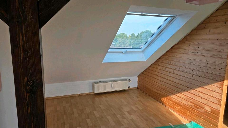 Maisonettenwohnung Kamp-Lintfort Lintfort - 3.5 Zimmer, 110 m&sup2;, 850&euro; | Angebot:26546100