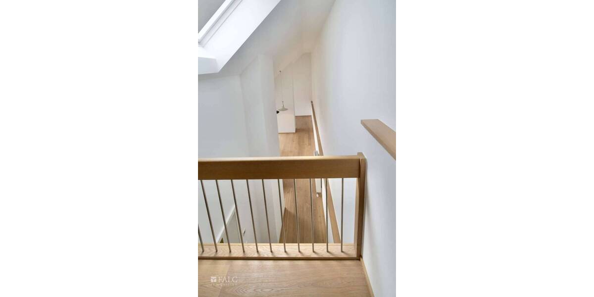 Etagenwohnung München Ludwigsvorstadt-Isarvorstadt - 2 Zimmer, 105 m&sup2;, 2.680&euro; | Angebot:26741862
