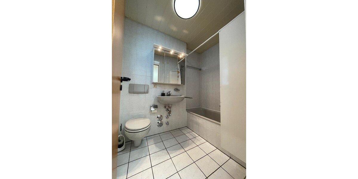 Etagenwohnung Backnang - 2 Zimmer, 44 m&sup2;, 690&euro; | Angebot:26024511