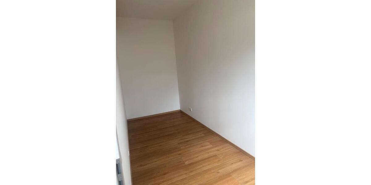 Etagenwohnung Nossen - 1 Zimmer, 41 m&sup2;, 345&euro; | Angebot:25172006