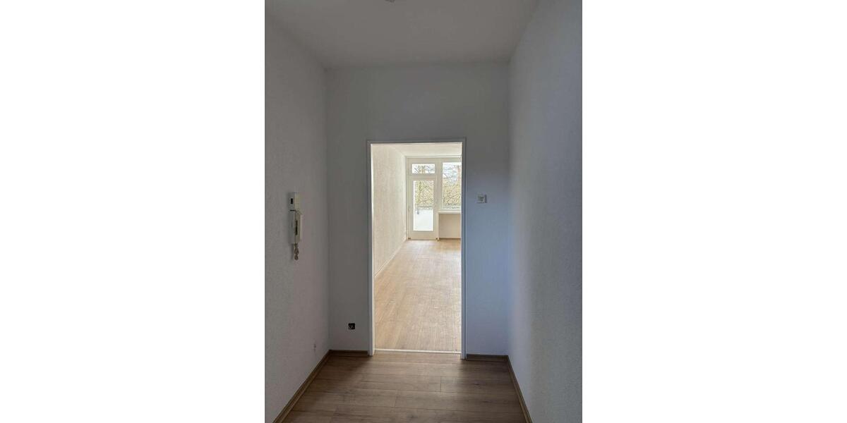 Etagenwohnung Karlsruhe Wettersbach - 4 Zimmer, 126 m&sup2;, 1.225&euro; | Angebot:25783076