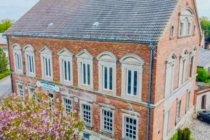 Haus München Giesing - 3 Zimmer, 200 m&sup2;, 1.100&euro; | Angebot:24398081