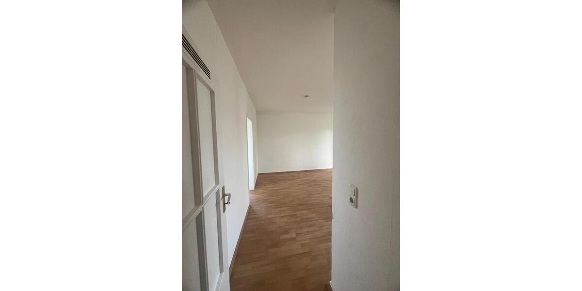 Etagenwohnung Gelsenkirchen Gelsenkirchen-Mitte - 2 Zimmer, 65 m&sup2;, 425&euro; | Angebot:26498543